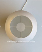 Das ist Icarus  eine Schreibtischlampe im Schicken Design Moderne Lampe in Vasen Design